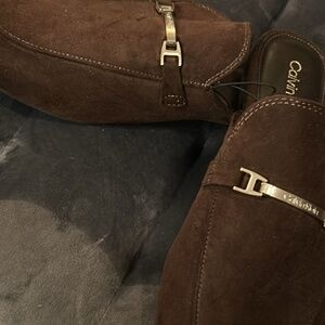 New sz 11 brown slides